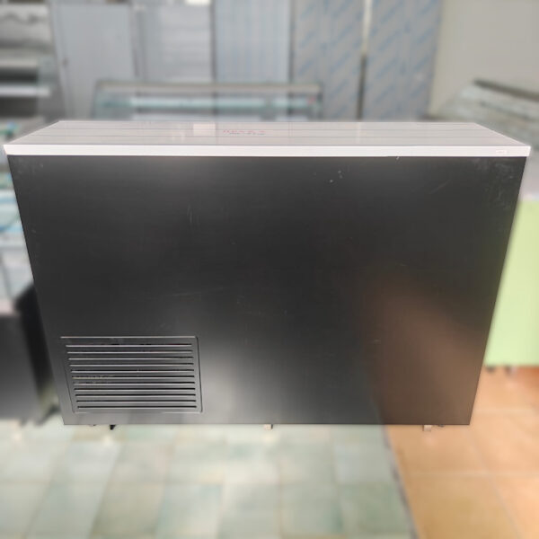 N821 (7) N821 (7)