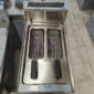 N832 (3)