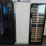 Congelador vertical ventilado UF400 cap. 400lts (600x585x1855mm)