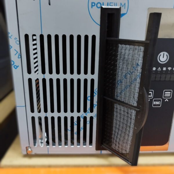 N760 (4) N760 (4)