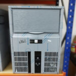 Máquina de gelo em cubos (18 gr) 45 kg / 24 horas com refrigeração a ar (MCPE45A)