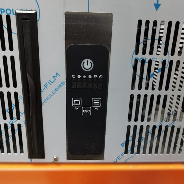 N762 (3) N762 (3)