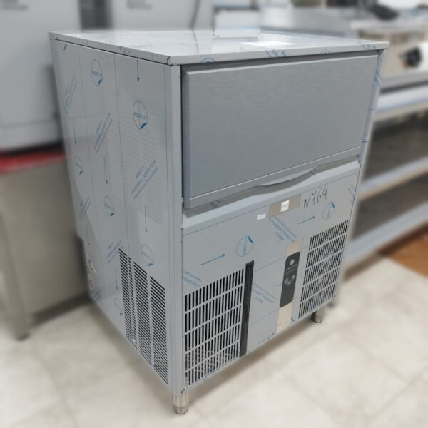 N764 (5) N764 (5)