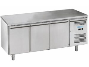 MESA REFRIGERADA VENTILADA MONOBLOCO 0°+8°C FORCOLD (M-GN3100TN-FC)